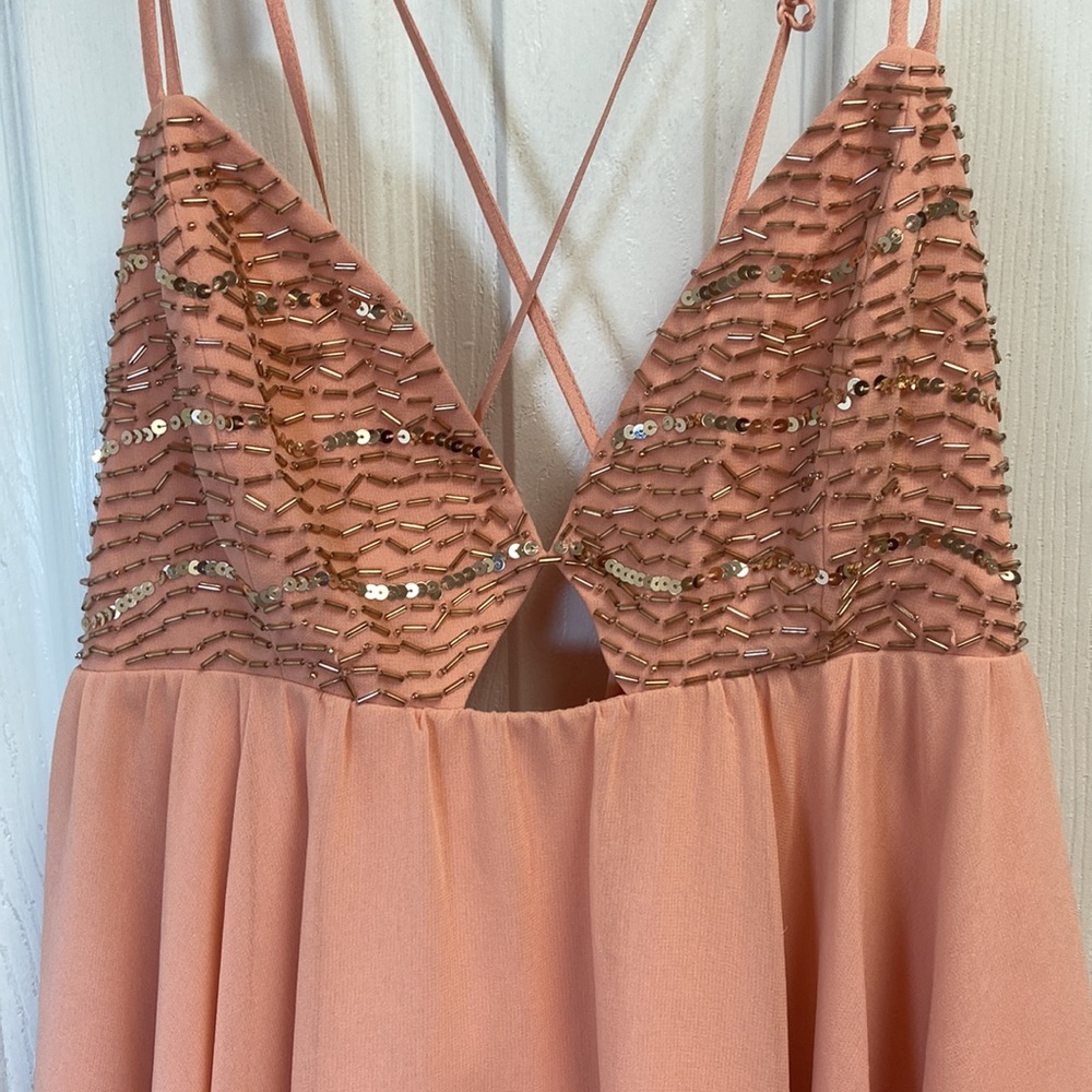 BEBE ROSE-GOLD BABBY DOLL DRESS BRAND NEW. - Picture 6 of 11